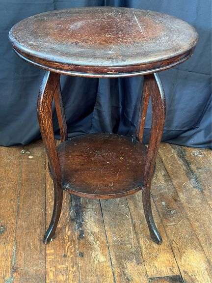 Round Wood Table