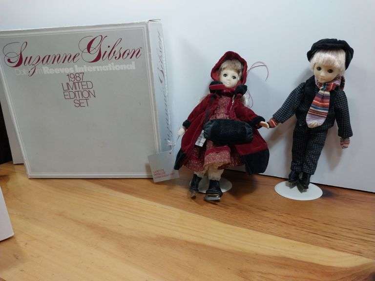 Suzanne Gibson Dolls: La Petite Patineuse (Boy and Girl Skaters)