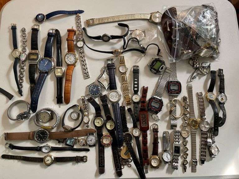Lot of watches and parts