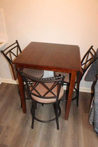 Counter Height Dining Set