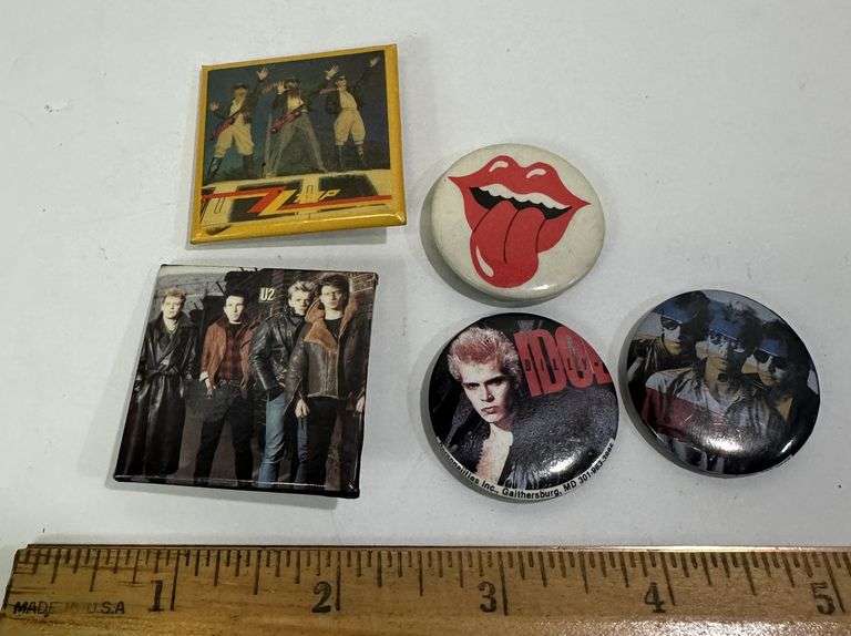 Vintage Collectible Rock N Roll Artist Groups Metal Buttons Pins Pinbacks