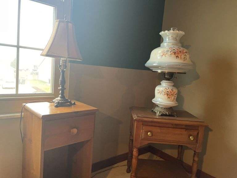 Vintage tables and lamps