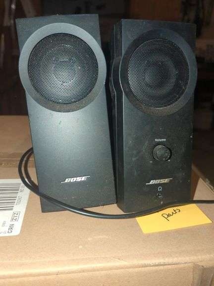 Pair of Bose Computer Speakers