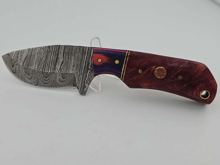 Damascus Short Blade Hunting Knife w/ Leather Sheath