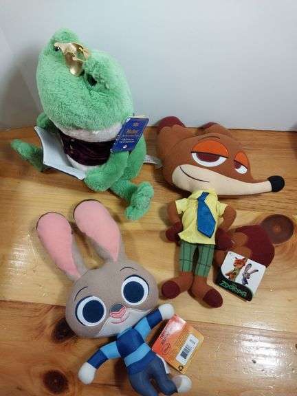 3 Stuffed Animals: 2 Zootopia Characters and Hadley the Storytelling Frog