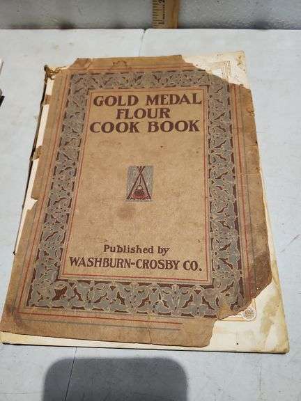 1917 Gold Medal Flour Cook Book