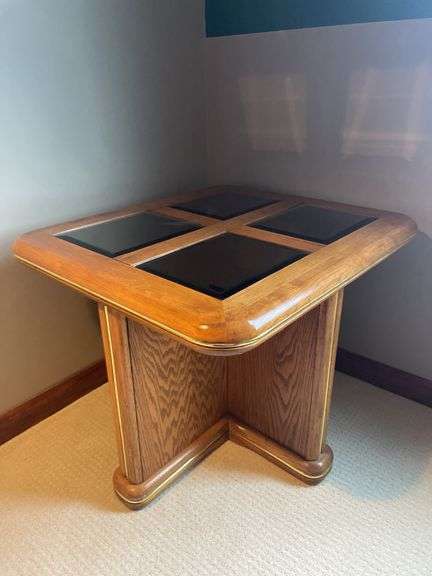 Retro end table