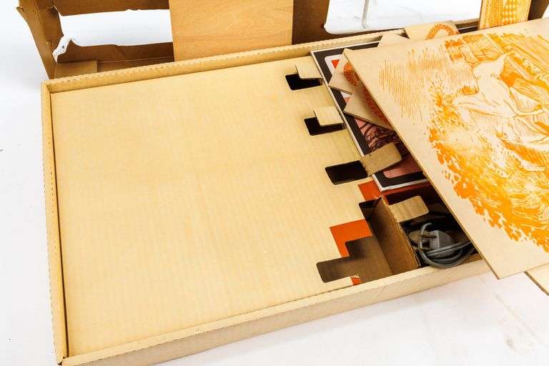 Vintage Eldon Deluxe Woodburning Kit