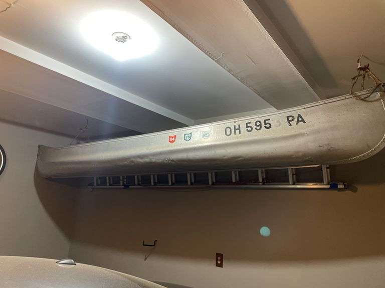 16 foot aluminum canoe
