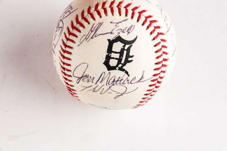 1996 Detroit Tigers Signed Baseball