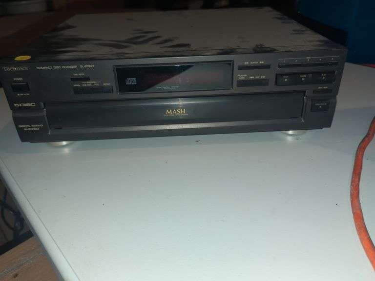Technics SL-PD627 Compact Disc Player