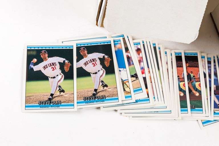 Large Collection of Baseball Cards