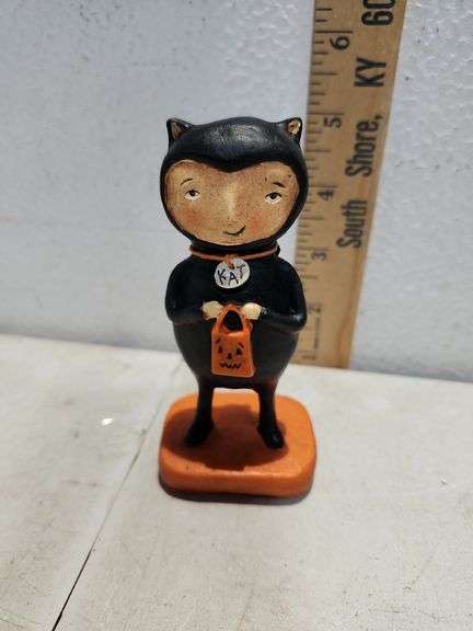 New Jenene ESC Kat Figure
