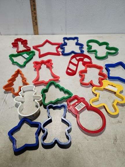 16 Large Cookie Cutters