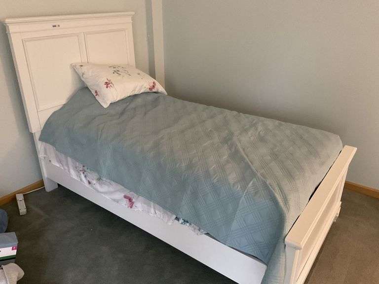 White Single Bed - Good Condition.