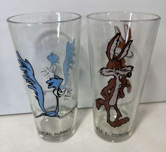 Pepsi Cartoon Glass Tumblers Wile E. Coyote & Roadrunner