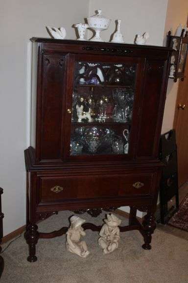 Italianate Mahogany China Cabinet