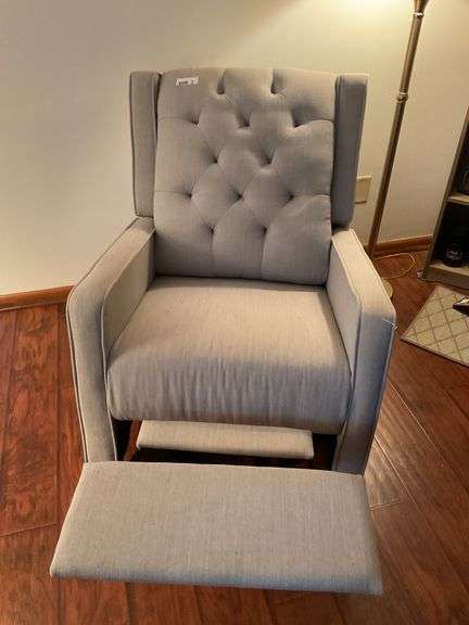 Recliner - Excellent Condition.