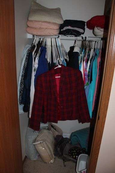 Women's Fashions & Softgoods