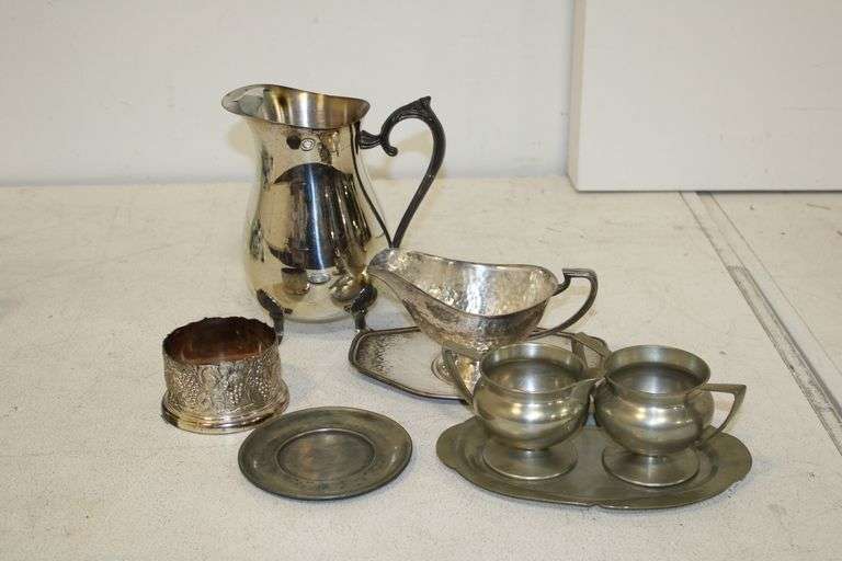 Silver Plate & Pewter Serveware