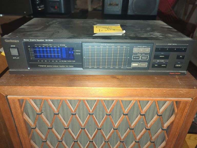 Technics SH-8046 Stereo Graphic Equalizer with Spectrum Analyzer