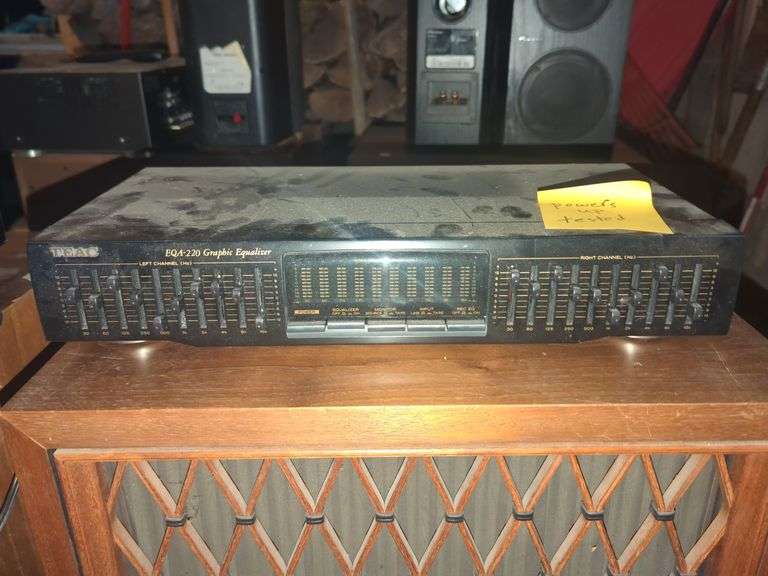 Teac EQA-220 Graphic Equalizer