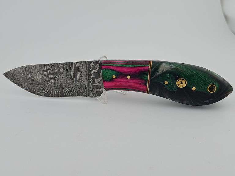 Damascus Hunting Knife w/ Leather Sheath
