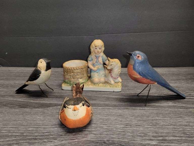Mixture of Four Items: Three Birds: Two with wire Legs one Genuine Kunloon Feather Bark Specimen 004