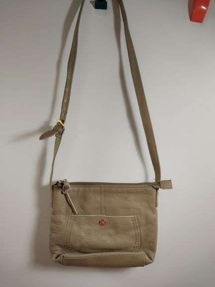 Stone Mountain Leather Purse