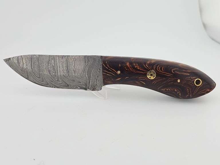 Damascus Hunting Knife w/ Leather Sheath