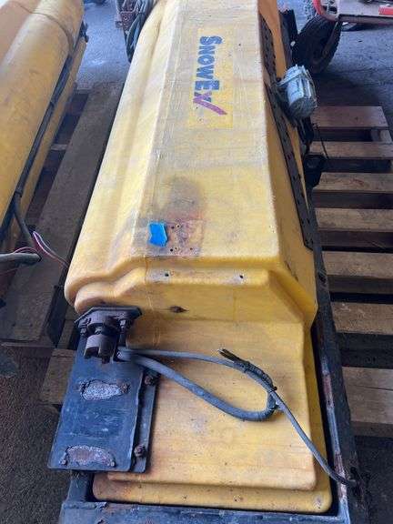 SnowEx Salter - Auction Ohio