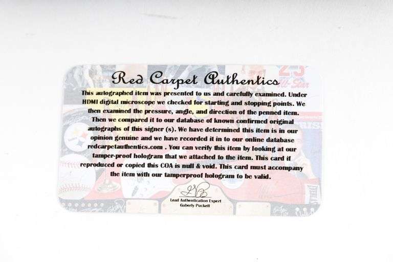 Kawhi Leonard Signed Basketball Card