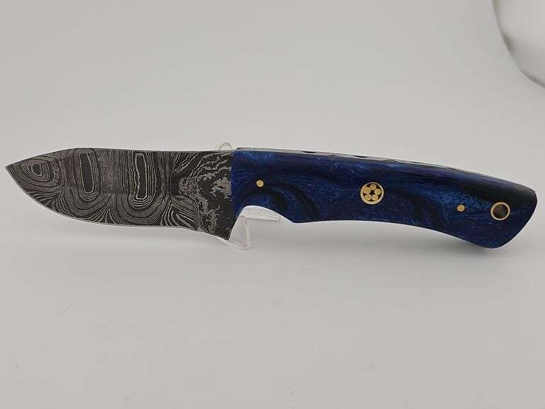 Damascus Hunting Knife w/ Leather Sheath