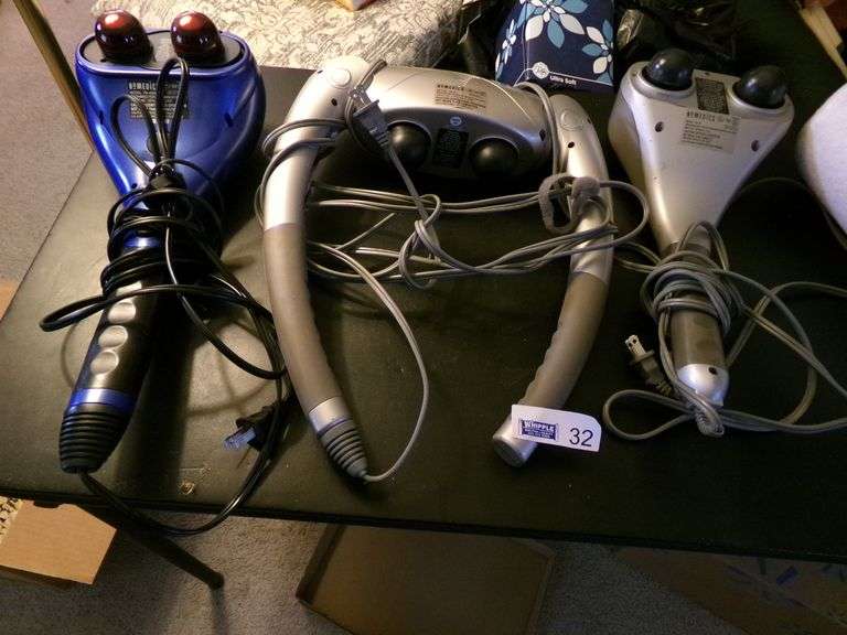 3 Massage Units And Straw Hat