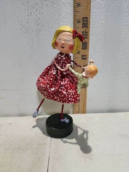 New Lori C Mitchell ESQ Dancing With Baby Figure