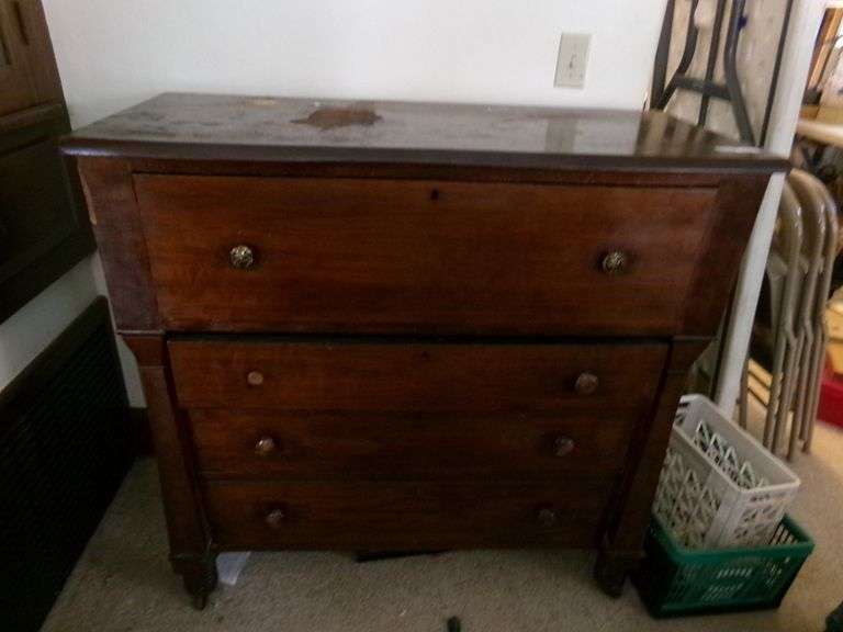 4 Drawer Dresser 43H x 44W x 20D