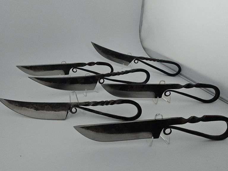 Lot of 6 Twisted Metal Carbon Steel Knifes w/ 6 Leather Sheaths (3 Brn, 3 Blk)