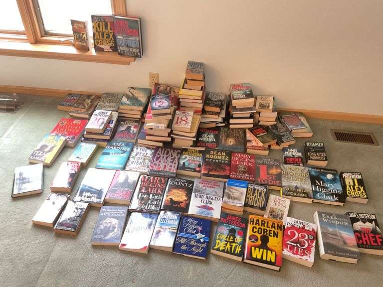 Books: James Patterson, Mary Higgins Clark & Others - Excellent.