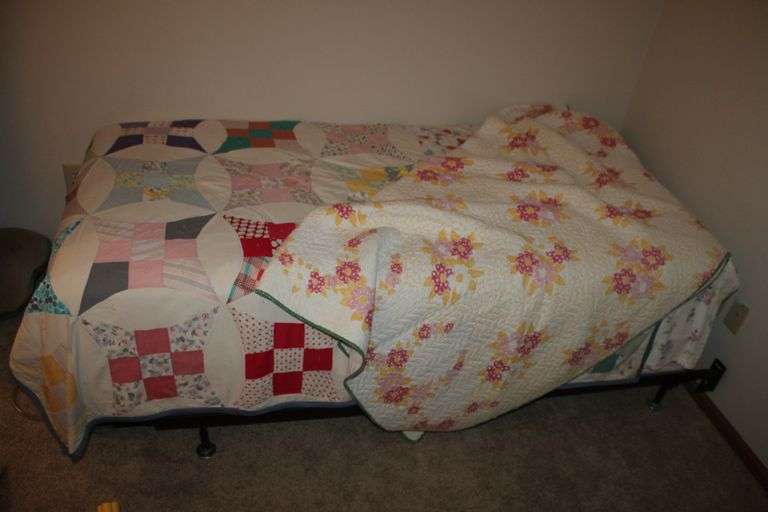 Calico Quilts & Sleep Number Twin Beds