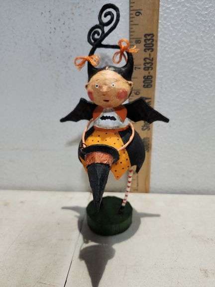 New Lori C Mitchell ESC Esperilla Figure