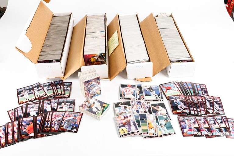 Collection Leaf Baseball Cards- 1992 and 1993