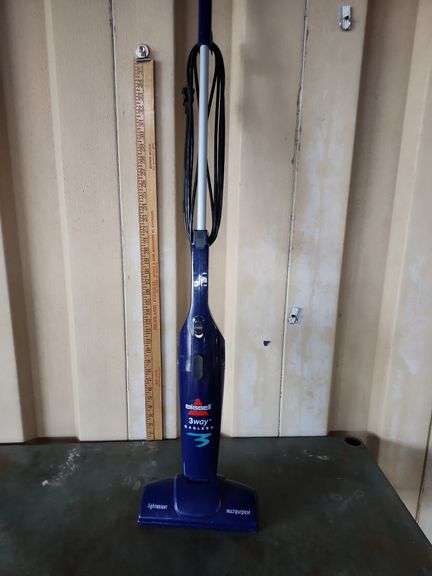 Bissell 2 Way Bagless