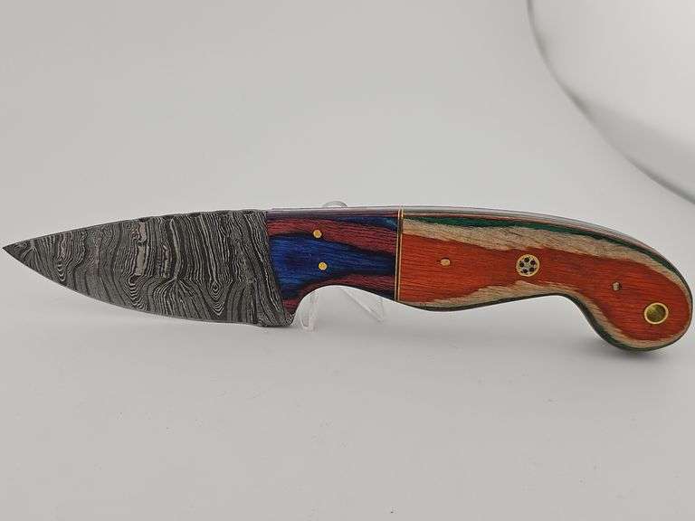 Damascus Hunting Knife w/ Leather Sheath