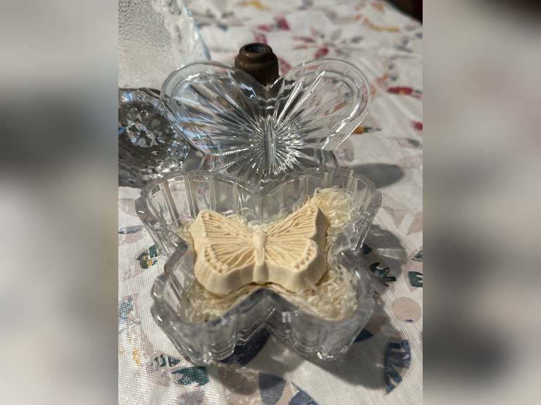 Antique Glass doorknobs