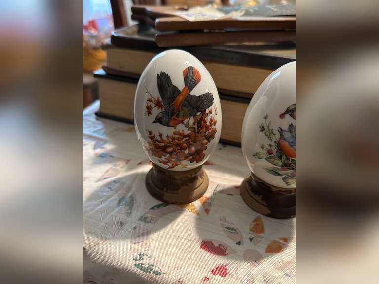 Avon porcelain eggs