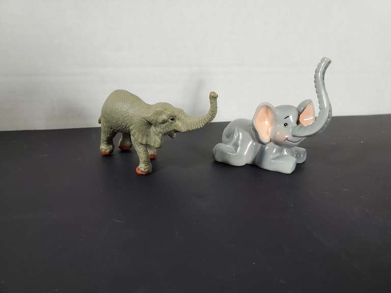 Ceramic Elephant made in China +