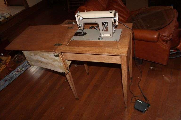 Sears Kenmore Sewing Machine and Sewing Table with Contents - Estate ...