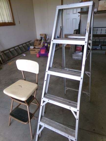 Aluminum Ladder & Step Stool
