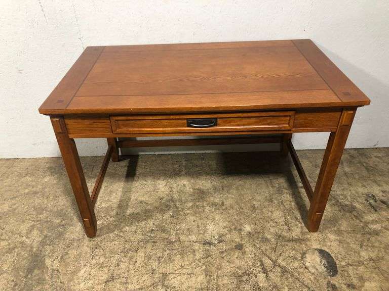 Desk Table