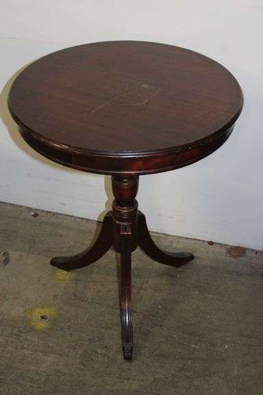 Sheraton Mahogany Pedestal Table
